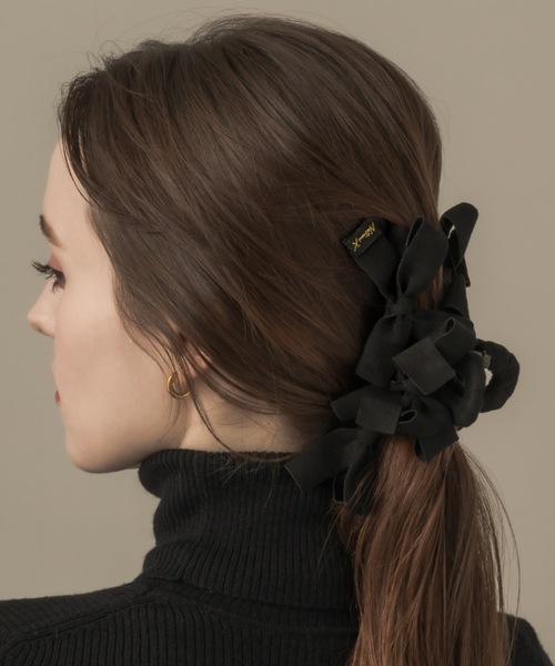 muku（ムク）の「【木村なつみ×Mukuコラボアイテムが登場！！】HAIR CLIP/SUEDE RIBBON（バレッタ/ヘアクリップ・レディース・ブラック・FREE）」の11枚目の写真