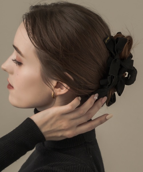 muku（ムク）の「【木村なつみ×Mukuコラボアイテムが登場！！】HAIR CLIP/SUEDE RIBBON（バレッタ/ヘアクリップ・レディース・ブラック・FREE）」の18枚目の写真