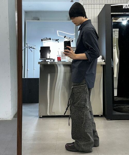 SCHISM INDUCING(スキズムインデューシング)の「CAMOUFLAGE CARGO PANTS CHARCOAL(その他パンツ・レディース・その他・LARGE)」の3枚目の写真