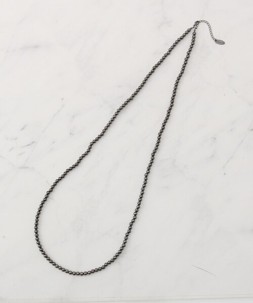 SHOO・LA・RUE（シューラルー）の「ボールチェーンネックレス（ネックレス・レディース・シルバー/ブラック/ゴールド・00）」の2枚目の写真