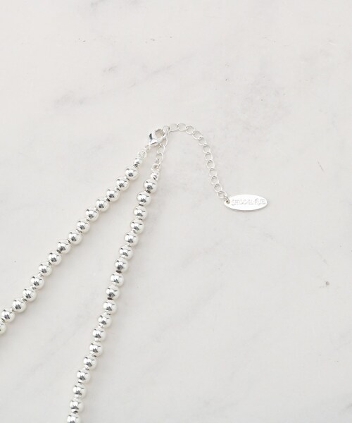 SHOO・LA・RUE（シューラルー）の「ボールチェーンネックレス（ネックレス・レディース・シルバー/ブラック/ゴールド・00）」の7枚目の写真