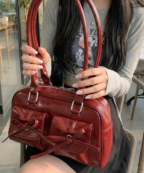 cammie(キャミー)の「リボンポケットバック(ハンドバッグ・レディース・レッド/アイボリー/ブラック/シルバー・F)」の16枚目の写真