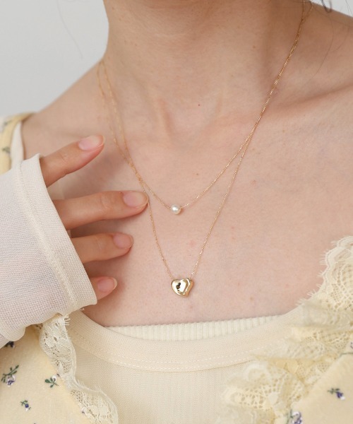 Bab（バブ）の「ニュアンスハートレイヤードネックレス（ネックレス・レディース・シルバー/ゴールド・ONESIZE）」の7枚目の写真