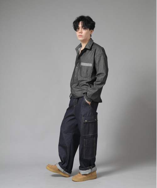 SAINTCREW(セントクルー)の「リングルポケットアノラックシャツ WPA-413 デニムグレーブラック(シャツ/ブラウス・メンズ・その他・MEDIUM/LARGE/X-LARGE)」の4枚目の写真