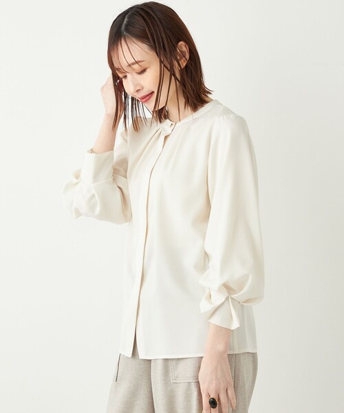 SHIPS Colors(シップス カラーズ)の「SHIPS Colors:〈洗濯機可能〉ジョーゼット タックスリーブ ブラウス 2◇(シャツ/ブラウス・レディース・スカイブルー/ネイビー/オフホワイト/クリーム・ONE SIZE)」の9枚目の写真