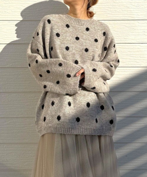 Q（キュー）の「ドットニット（ニット/セーター・レディース・ベージュ/グレー・MEDIUM）」の6枚目の写真
