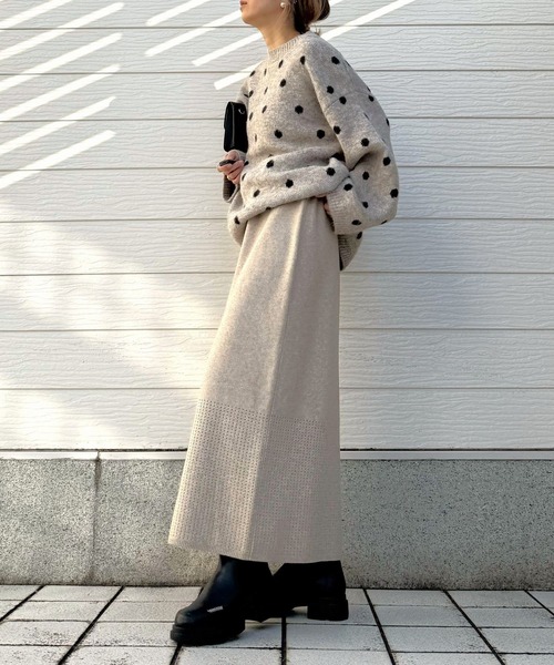 Q（キュー）の「ドットニット（ニット/セーター・レディース・ベージュ/グレー・MEDIUM）」の13枚目の写真