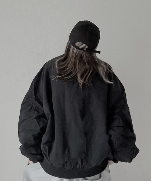 YACA(ヤーカ)の「Flight Nylon Jacket/フライトナイロンジャケット【unisex item】(ブルゾン・レディース・ライトグレー/ブラック/カーキ・FREE)」の10枚目の写真