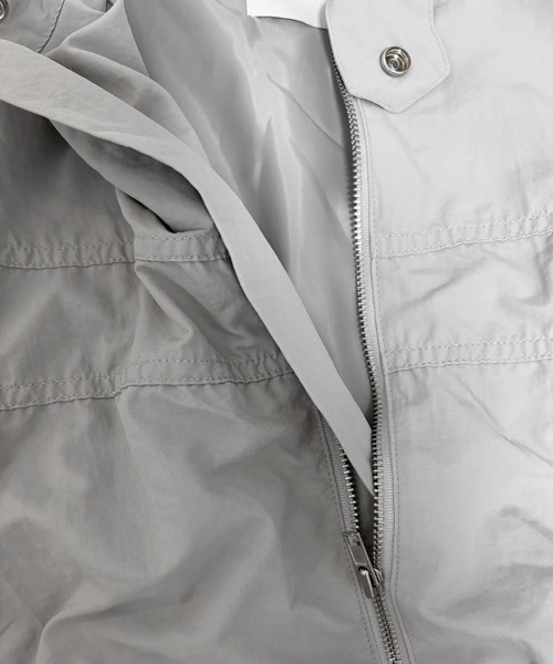 YACA(ヤーカ)の「Flight Nylon Jacket/フライトナイロンジャケット【unisex item】(ブルゾン・レディース・ライトグレー/ブラック/カーキ・FREE)」の22枚目の写真