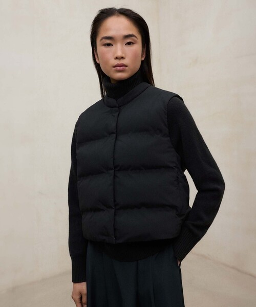 ECOALF(エコアルフ)の「POUNCE ベスト / POUNCE VEST WOMAN(その他アウター・レディース・ホワイト系その他/ブラック・S/M)」の2枚目の写真