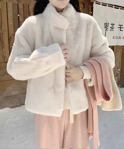 shopnikoniko(ショップニコニコ)の「スタンドカラー フェイクファーブルゾン(ブルゾン・レディース・ホワイト/ベージュ/ブラック・フリー)」の1枚目の写真