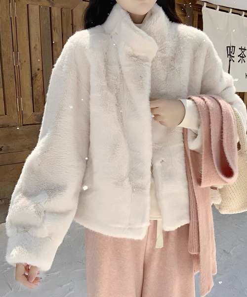 shopnikoniko(ショップニコニコ)の「スタンドカラー フェイクファーブルゾン(ブルゾン・レディース・ホワイト/ベージュ/ブラック・フリー)」の9枚目の写真