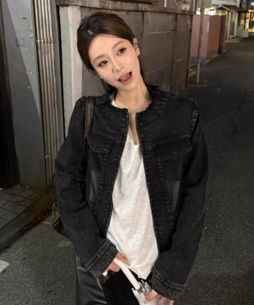 ViViDAY（ビビデー）の「フロントネットデザイン　デニムジャケット（デニムジャケット・レディース・ブラック・M）」の2枚目の写真