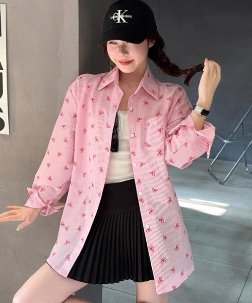 ViViDAY(ビビデー)の「リボン&ストライプ柄ビッグシルエットシャツ(シャツ/ブラウス・レディース・ピンク/ブラック/サックスブルー・M)」の16枚目の写真