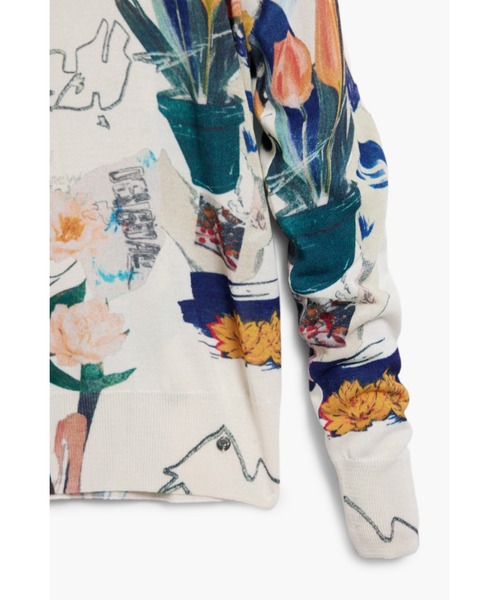 Desigual(デシグアル)の「薄手の植物柄セーター(ニット/セーター・レディース・ホワイト/ブラック・XS/S/M/L/XL)」の4枚目の写真