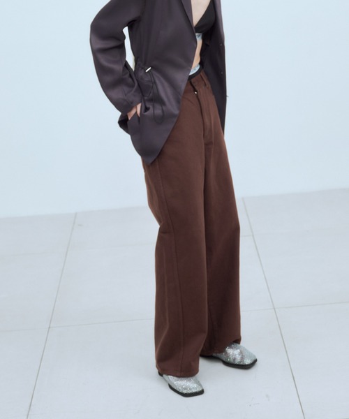 THINGS THAT MATTER（シングス ザット マター）の「EARTH BROWN PANTS / アース ブラウン パンツ（デニムパンツ・レディース・ブラウン・1/2）」の8枚目の写真