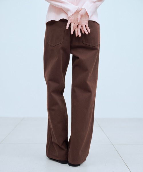 THINGS THAT MATTER（シングス ザット マター）の「EARTH BROWN PANTS / アース ブラウン パンツ（デニムパンツ・レディース・ブラウン・1/2）」の6枚目の写真