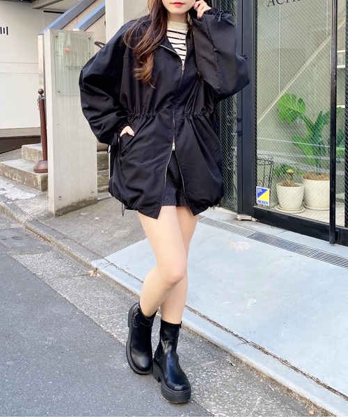 INGNI（イング）の「ミドル丈袖リボン2Wayマウンテンパーカー（マウンテンパーカー・レディース・ピンク/ライトグレー/ライトベージュ/ブラック/アイボリー・M）」の12枚目の写真