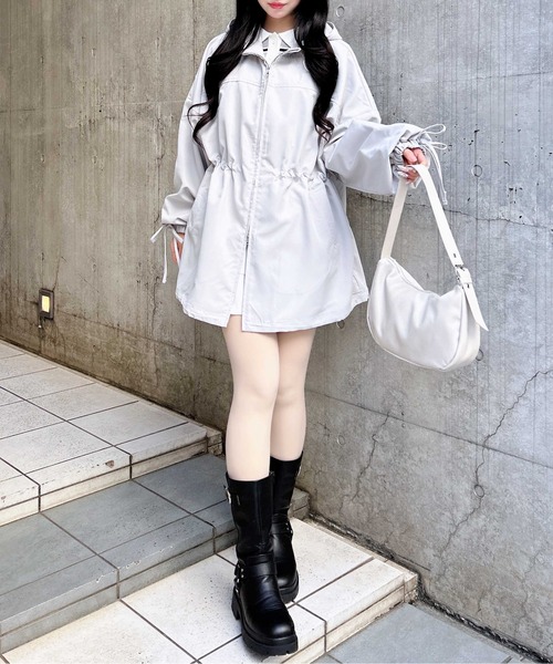 INGNI（イング）の「ミドル丈袖リボン2Wayマウンテンパーカー（マウンテンパーカー・レディース・ピンク/ライトグレー/ライトベージュ/ブラック/アイボリー・M）」の22枚目の写真