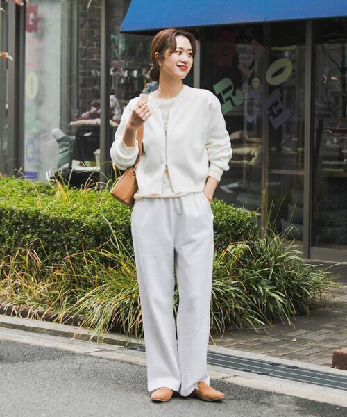 URBAN RESEARCH DOORS（アーバンリサーチドアーズ）の「『UR TECH Renew Knit』VネックZIPカーディガン（カーディガン/ボレロ・レディース・ピンク/ネイビー/グリーン系その他/オフホワイト・FREE）」の10枚目の写真