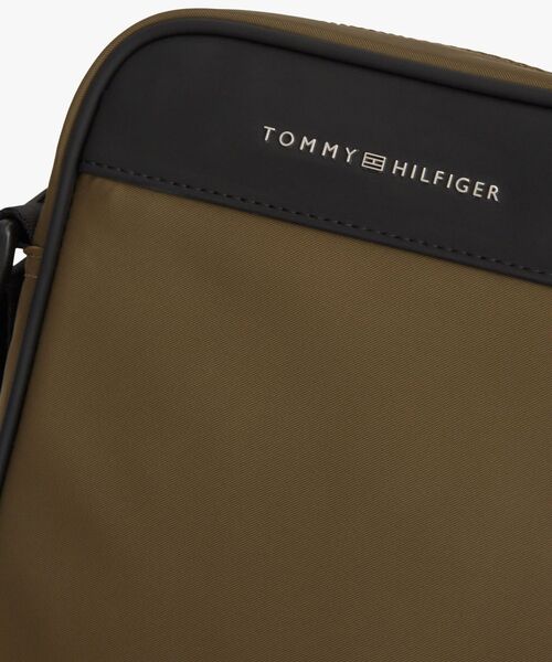 TOMMY HILFIGER(トミーヒルフィガー)の「リプレーブミニリポーターバッグ(ボディバッグ/ウエストポーチ・メンズ・グリーン・FREE)」の3枚目の写真