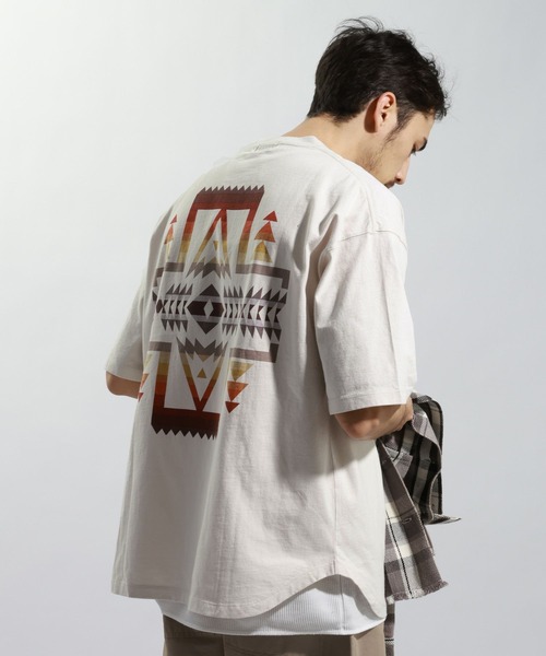 PENDLETON（ペンドルトン）の「【PENDLETON(ペンドルトン)】別注バックプリントTシャツ26SS（Tシャツ/カットソー・メンズ・ブルー/オフホワイト/チャコール/アイボリー/ホワイト・MEDIUM/LARGE）」の19枚目の写真