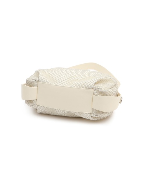 ADAM ET ROPE'（アダムエロペ）の「フォルムメッシュショルダーバッグ（ショルダーバッグ・レディース・ブラック/オフホワイト・FREE）」の15枚目の写真