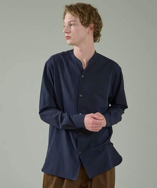 ABAHOUSE（アバハウス）の「Vネック スキッパーシャツ / バンドカラー（シャツ/ブラウス・メンズ・グリーン系その他/ダークネイビー/ブラウン/ホワイト・48/46/44）」の4枚目の写真