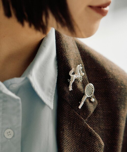 ear PAPILLONNER(イアパピヨネ)の「《WEB&一部店舗限定》ホースブローチ(ブローチ/コサージュ・レディース・シルバー/ゴールド・FREE)」の9枚目の写真