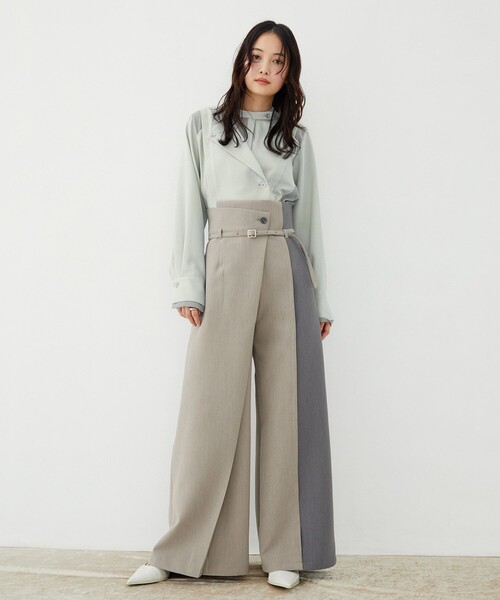 UNITED TOKYO（ユナイテッドトウキョウ）の「【新作】シアーレイヤーブラウス｜ウォッシャブル/オフィスカジュアル/オケージョン/防シワ/UVカット/給水速乾/限定カラー/春服（シャツ/ブラウス・レディース・ピンク/グリーン/ライトベージュ/グレー・FREE）」の5枚目の写真