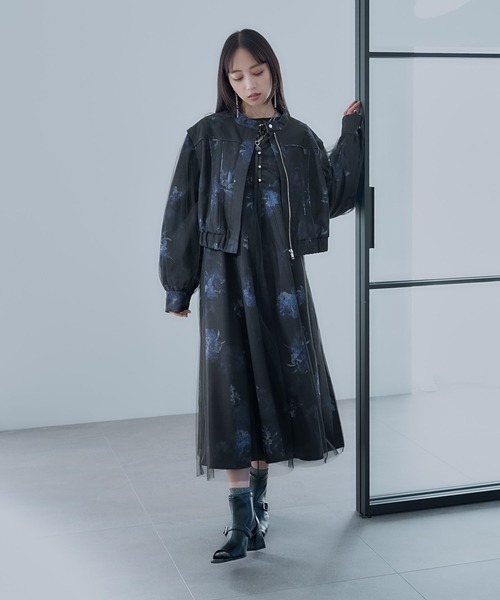 HARE（ハレ）の「2WAYフラワーシアーレイヤーブルゾン(HARE)（ブルゾン・レディース・ホワイト/ブラック・FREE）」の6枚目の写真