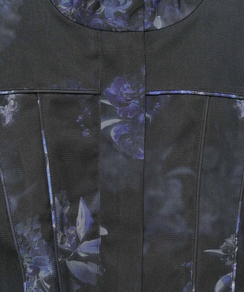 HARE（ハレ）の「2WAYフラワーシアーレイヤーブルゾン(HARE)（ブルゾン・レディース・ホワイト/ブラック・FREE）」の4枚目の写真