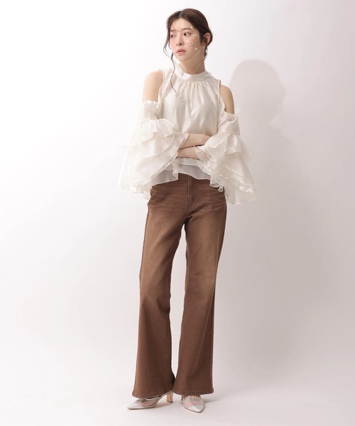 Rirandture(リランドチュール)の「フリルスリーブオフショルブラウス(シャツ/ブラウス・レディース・オフホワイト/ピンクベージュ/ライトブルー・2/1)」の16枚目の写真