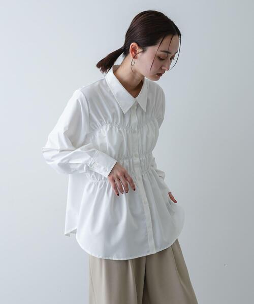 SENSE OF PLACE by URBAN RESEARCH（センスオブプレイスバイアーバンリサーチ）の「シャーリングデザインシャツ（シャツ/ブラウス・レディース・ライトブルー/オフホワイト/ピンク・ONE）」の5枚目の写真