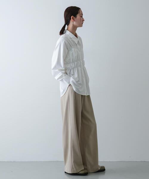 SENSE OF PLACE by URBAN RESEARCH（センスオブプレイスバイアーバンリサーチ）の「シャーリングデザインシャツ（シャツ/ブラウス・レディース・ライトブルー/オフホワイト/ピンク・ONE）」の8枚目の写真