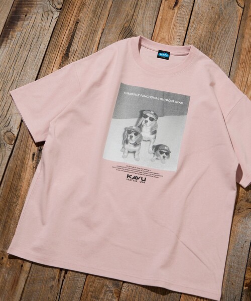 FREAK'S STORE(フリークスストア)の「限定展開 KAVU×FREAK'S STORE カブー 別注 ビッグシルエット フォトプリント Tシャツ DOG(Tシャツ/カットソー・メンズ・ホワイト/ピンク/スミクロ/アッシュグレー/グレイッシュベージュ・LARGE/MEDIUM/SMALL)」の19枚目の写真
