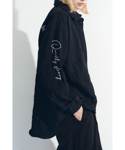 Muel Chic(ミュエルシック)の「Corina shirt コリナシャツ(シャツ/ブラウス・レディース・ブラック/ホワイト/ライトブルー・FREE)」の18枚目の写真