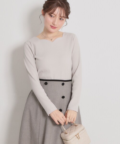 couture brooch（クチュールブローチ）の「ハートネックテレコプルオーバー（Tシャツ/カットソー・レディース・ネイビー/サンドベージュ/ホワイト系5/オフホワイト・42/40/38/36）」の13枚目の写真