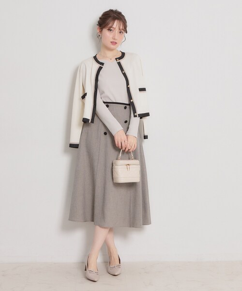 couture brooch（クチュールブローチ）の「ハートネックテレコプルオーバー（Tシャツ/カットソー・レディース・ネイビー/サンドベージュ/ホワイト系5/オフホワイト・42/40/38/36）」の16枚目の写真