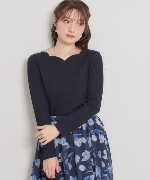 couture brooch（クチュールブローチ）の「ハートネックテレコプルオーバー（Tシャツ/カットソー・レディース・ネイビー/サンドベージュ/ホワイト系5/オフホワイト・42/40/38/36）」の20枚目の写真