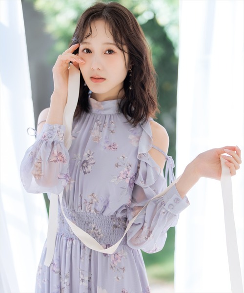 WILLSELECTION(ウィルセレクション)の「フラワープリントフリルスリーブワンピース(ワンピース・レディース・ホワイト/ピンク/サックスブルー・FREE)」の6枚目の写真