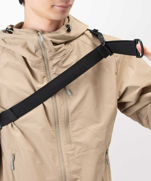 karrimor(カリマー)の「sporan 4(ボディバッグ/ウエストポーチ・メンズ・チャコールグレー/ライトベージュ/ブラック/ミント・FREE)」の7枚目の写真