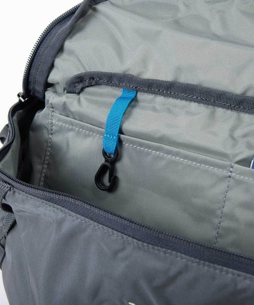 karrimor(カリマー)の「sporan 4(ボディバッグ/ウエストポーチ・メンズ・チャコールグレー/ライトベージュ/ブラック/ミント・FREE)」の13枚目の写真