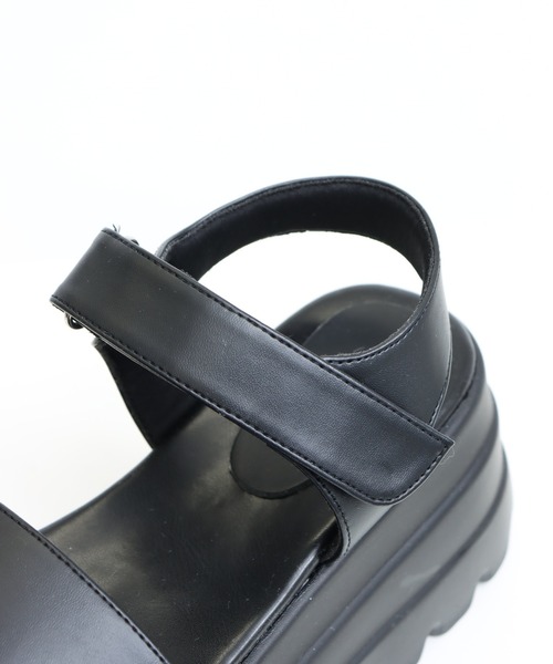 ANAP（アナップ）の「ダブルベルト 厚底サンダル（サンダル・レディース・ホワイト/ブラック・M/L/S）」の14枚目の写真