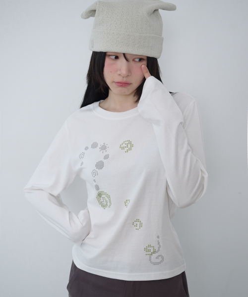 BAUF（バウフ）の「キュリアス スリムフィット ロングスリーブ [ホワイト]（Tシャツ/カットソー・レディース・その他・FREE）」の3枚目の写真