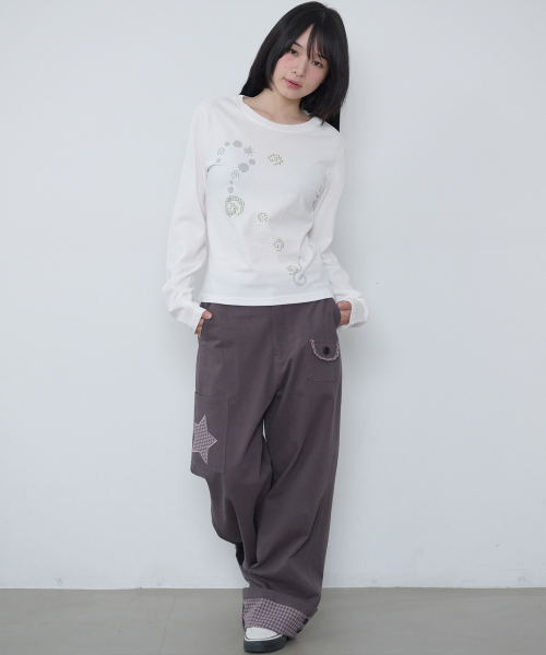 BAUF（バウフ）の「キュリアス スリムフィット ロングスリーブ [ホワイト]（Tシャツ/カットソー・レディース・その他・FREE）」の5枚目の写真