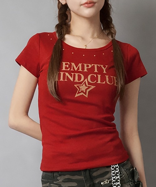 SPINNS(スピンズ)の「スタッズ付き半袖ピタTシャツ/ロゴ(Tシャツ/カットソー・レディース・ブラウン/レッド/ブラック/オフホワイト・ONESIZE)」の18枚目の写真