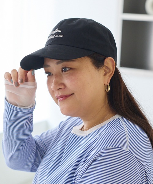 LAVEANGE(ラビアンジェ)の「メッセージロゴ刺繍キャップ(深め・つば広)(キャップ・レディース・ブラック/ベージュ・F)」の16枚目の写真
