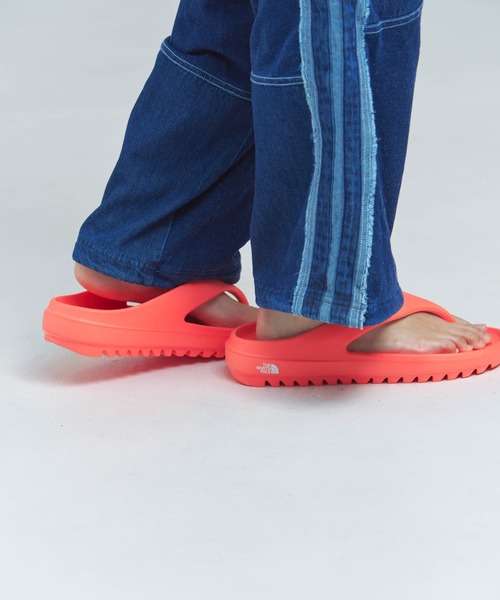 THE NORTH FACE(ザノースフェイス)の「TNF/WL-CAMPER S FLIP(サンダル・メンズ・ホワイト/オレンジ/ブラック/ピンク・XS/L/M/S)」の22枚目の写真