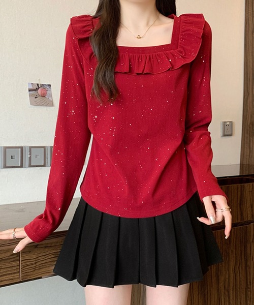2ly2(トゥーリートゥー)の「ラメドットフリルトップス / スクエアネック フリルカットソー(Tシャツ/カットソー・レディース・ブラック/ボルドー・FREE)」の4枚目の写真